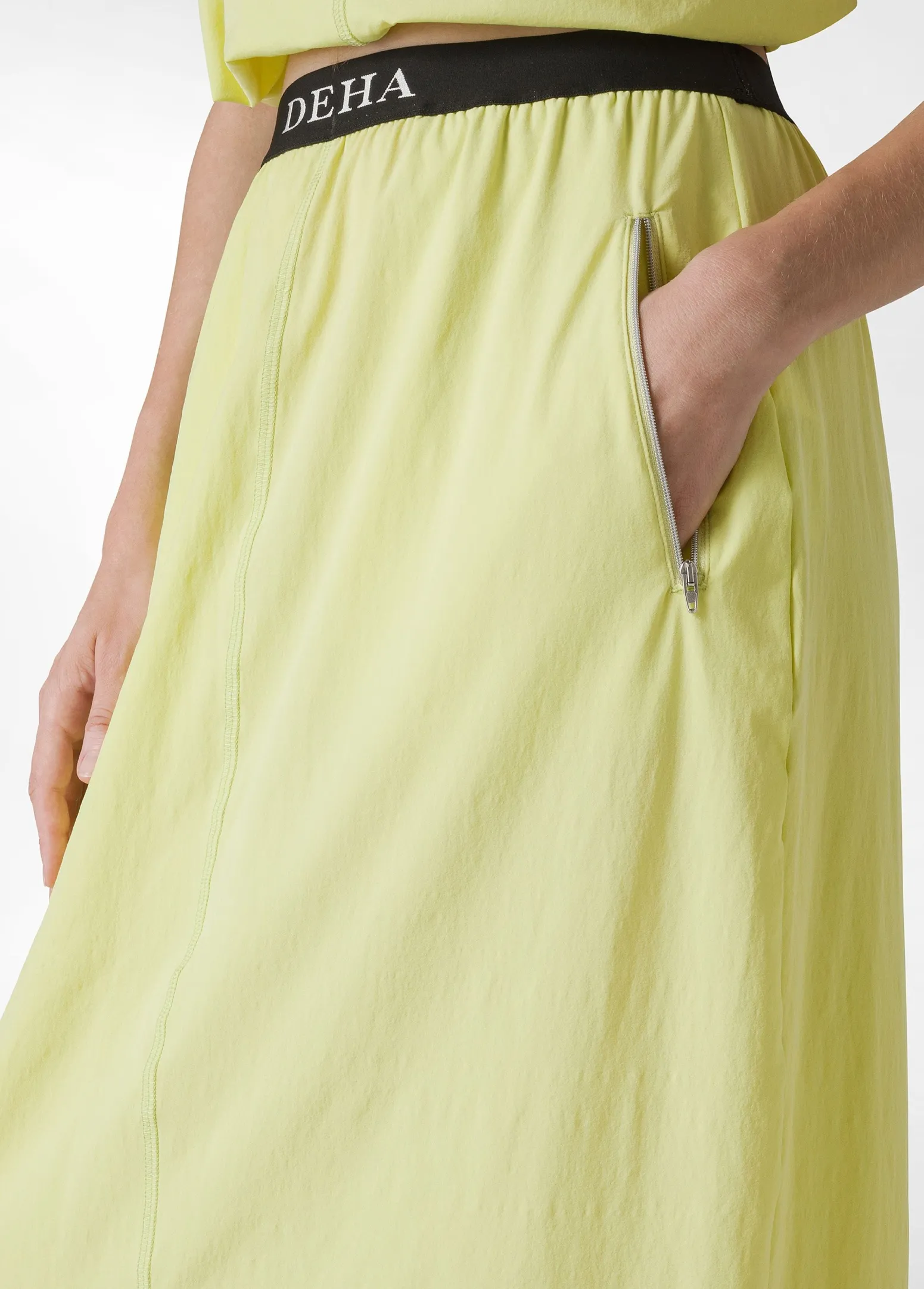 DEHA Vestiti, Gonne E Tute*Gonna In Nylon Con Logo Giallo